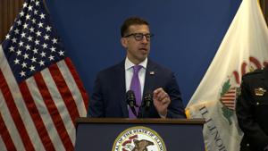 Illinois Secretary of State aims to curb distracted driving 'epidemic'