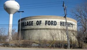 Illinois quick hits: Ford Heights mayor resigns after conviction; public works hiring