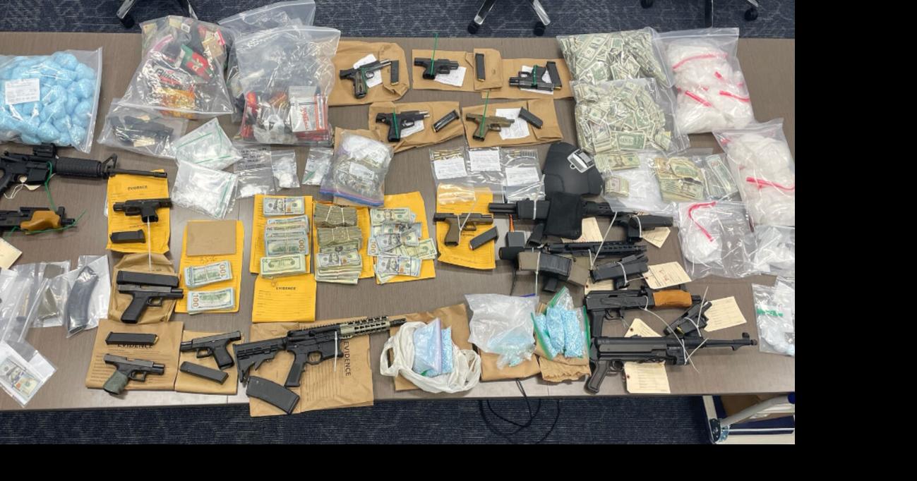 California US attorneys prosecute hundreds for border crimes |