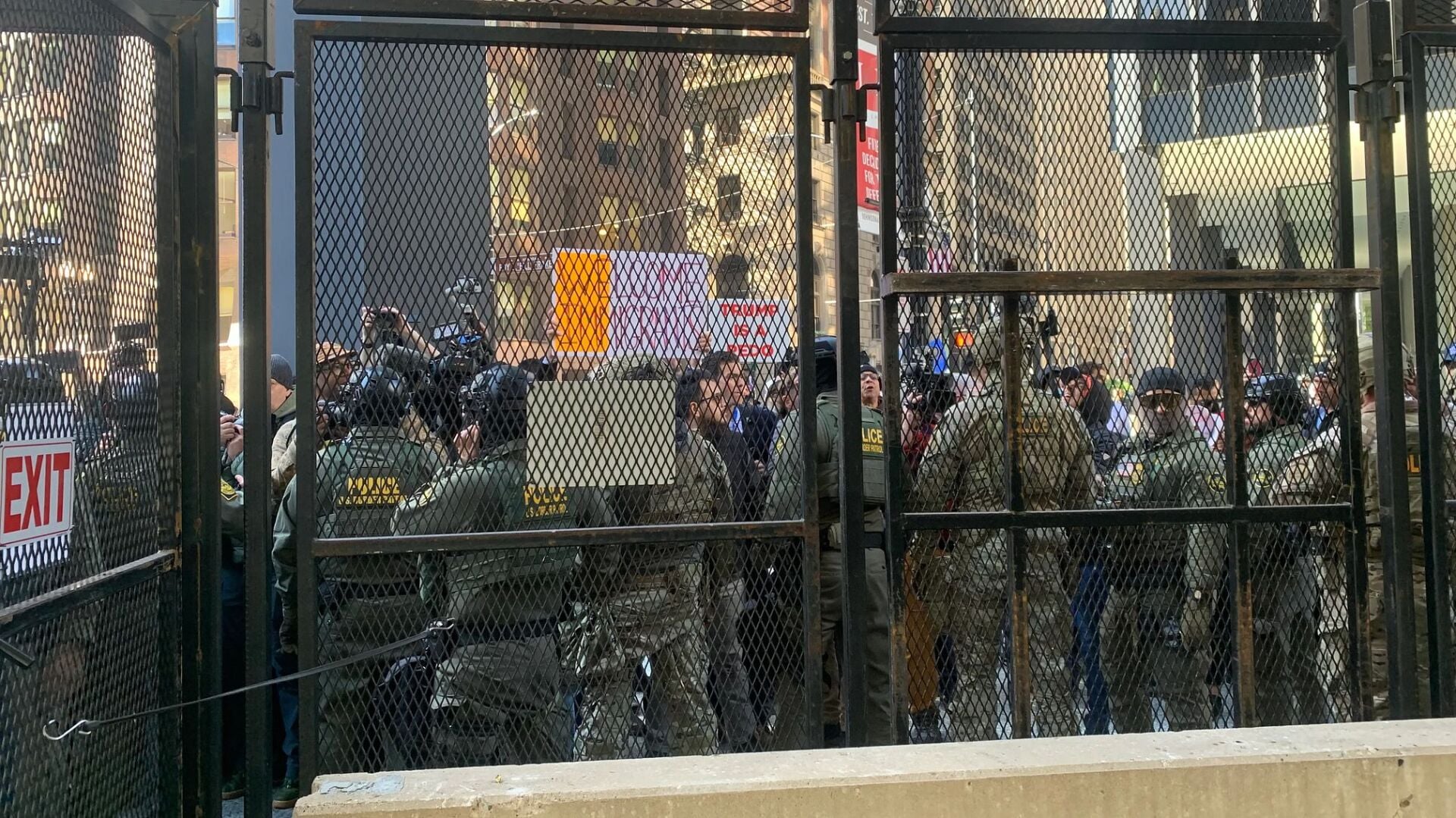 Groups ask trade court to pause Trump’s new tariffs amid legal fight