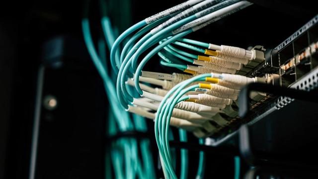 Railroad commissioner: Oil industry must strengthen defenses against cyber attacks