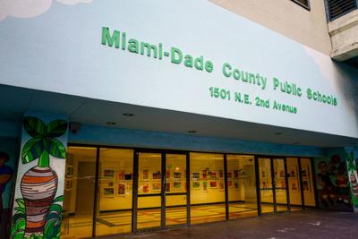 miami dade schools county superintendent thecentersquare sms whatsapp email florida