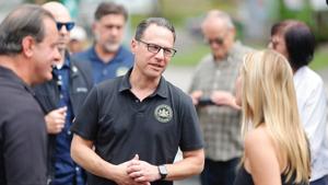 Shapiro campaign swings through central Pennsylvania on Saturday