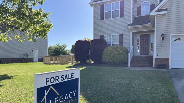 Seattle's housing market cools amid tax-exodus debate