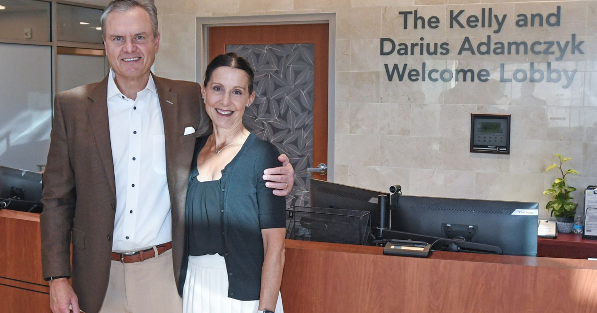 Retired CEO supports proton and advanced radiation center