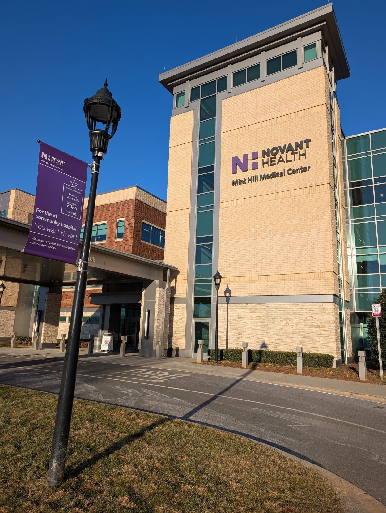 Mint Hill hospital makes top 100 list, wins Everest Award