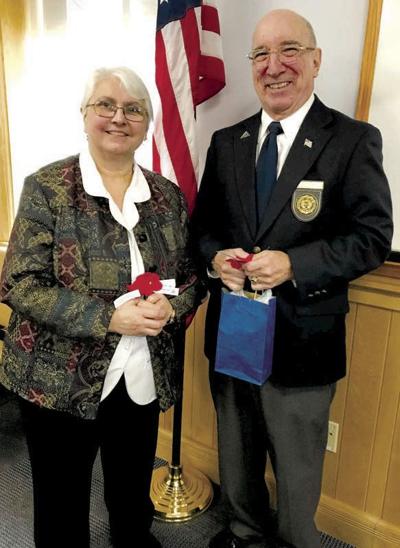 McGunigle speaks at DAR meeting