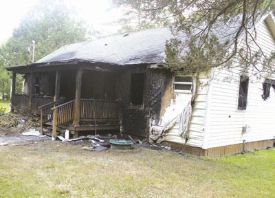 Fire destroys home 080520