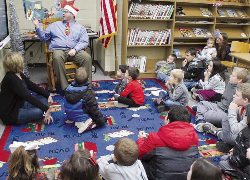 Keystone elementary hosts holiday family night Local News