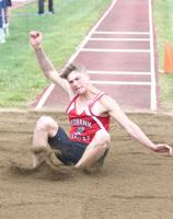 Smith and Bliss break records at District 9 championships