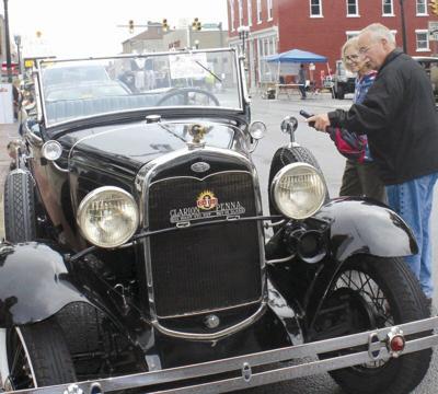 Car show revs up