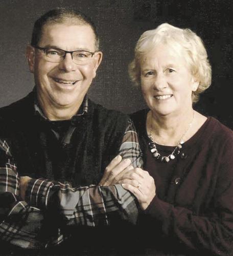 Myerses celebrate 50th anniversary 0722