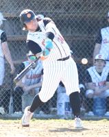 Smail’s three-run blast propels the Bobcats