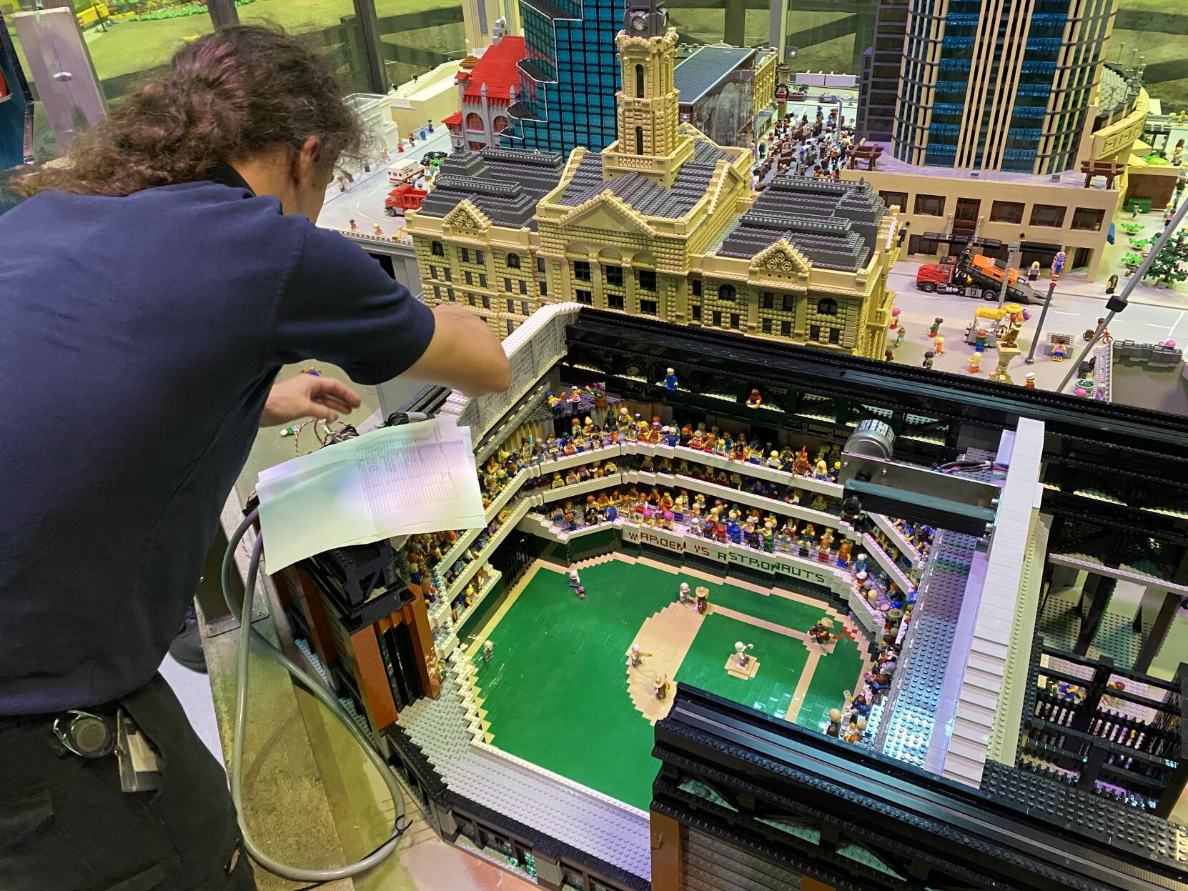 LEGO Minfigures Do The Wave Now With New 22 000 LEGO Brick Stadium