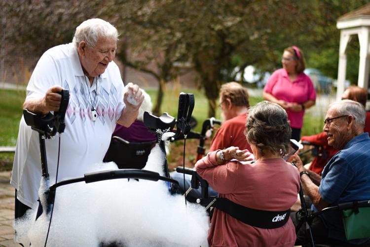 Raintree Square hosting Apple Fest Oct. 14 News