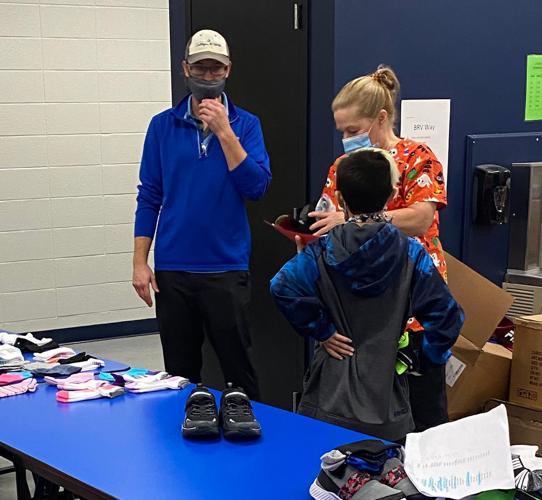 Kiwanis, Shoe Sensation take care of kids News