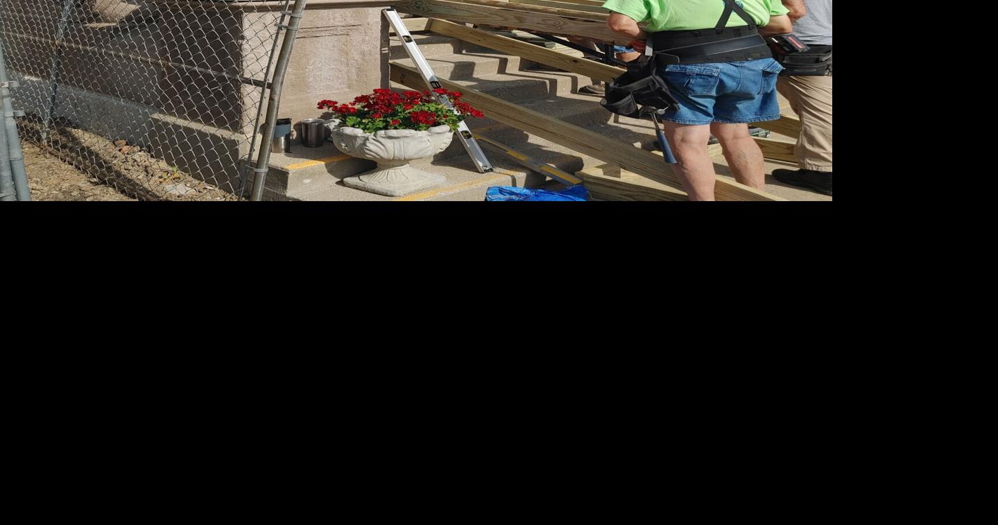 Temporary courthouse ramp insalled