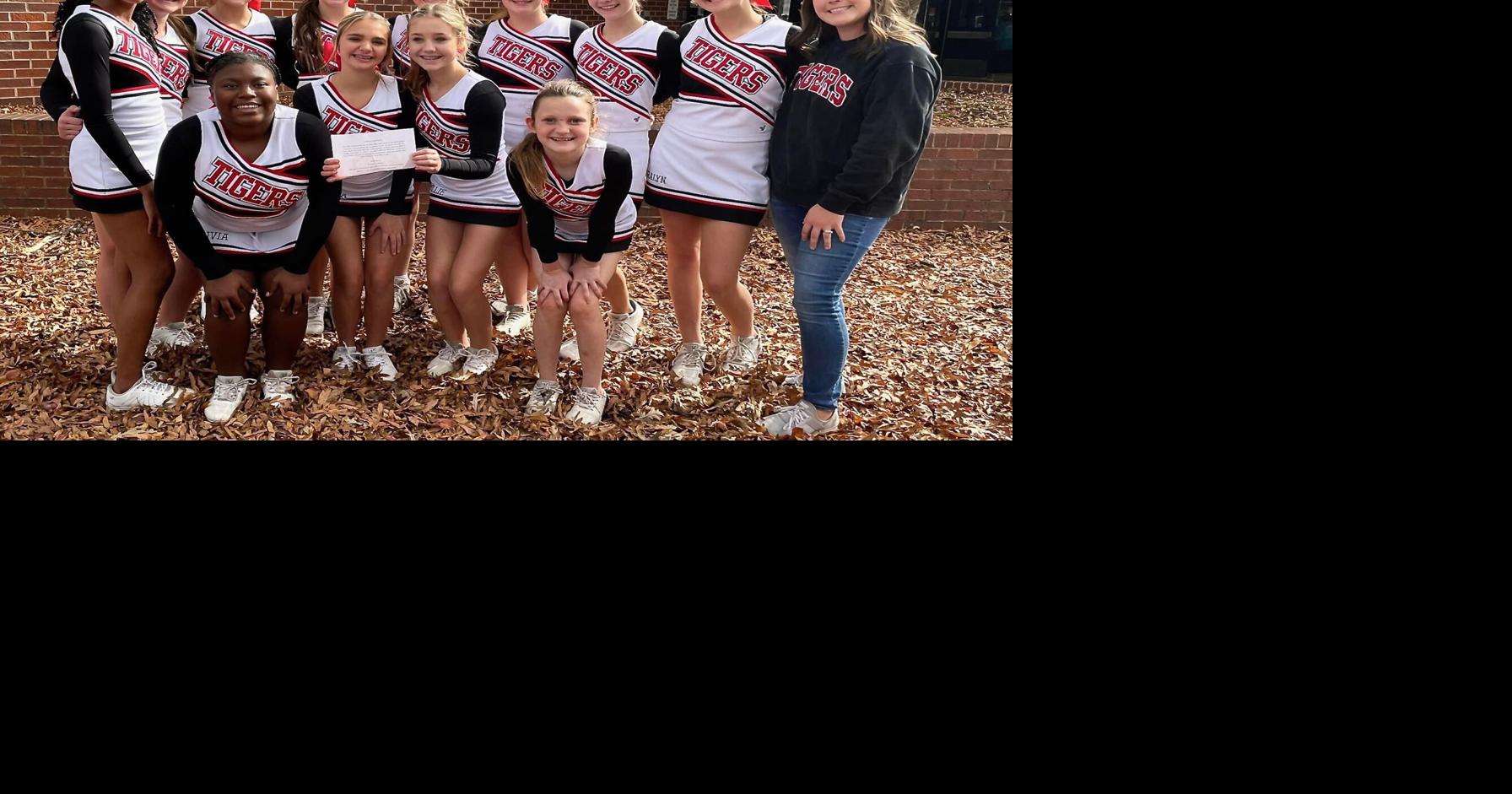 Snapshots Of West Blocton Middle School Cheerleaders Performance at