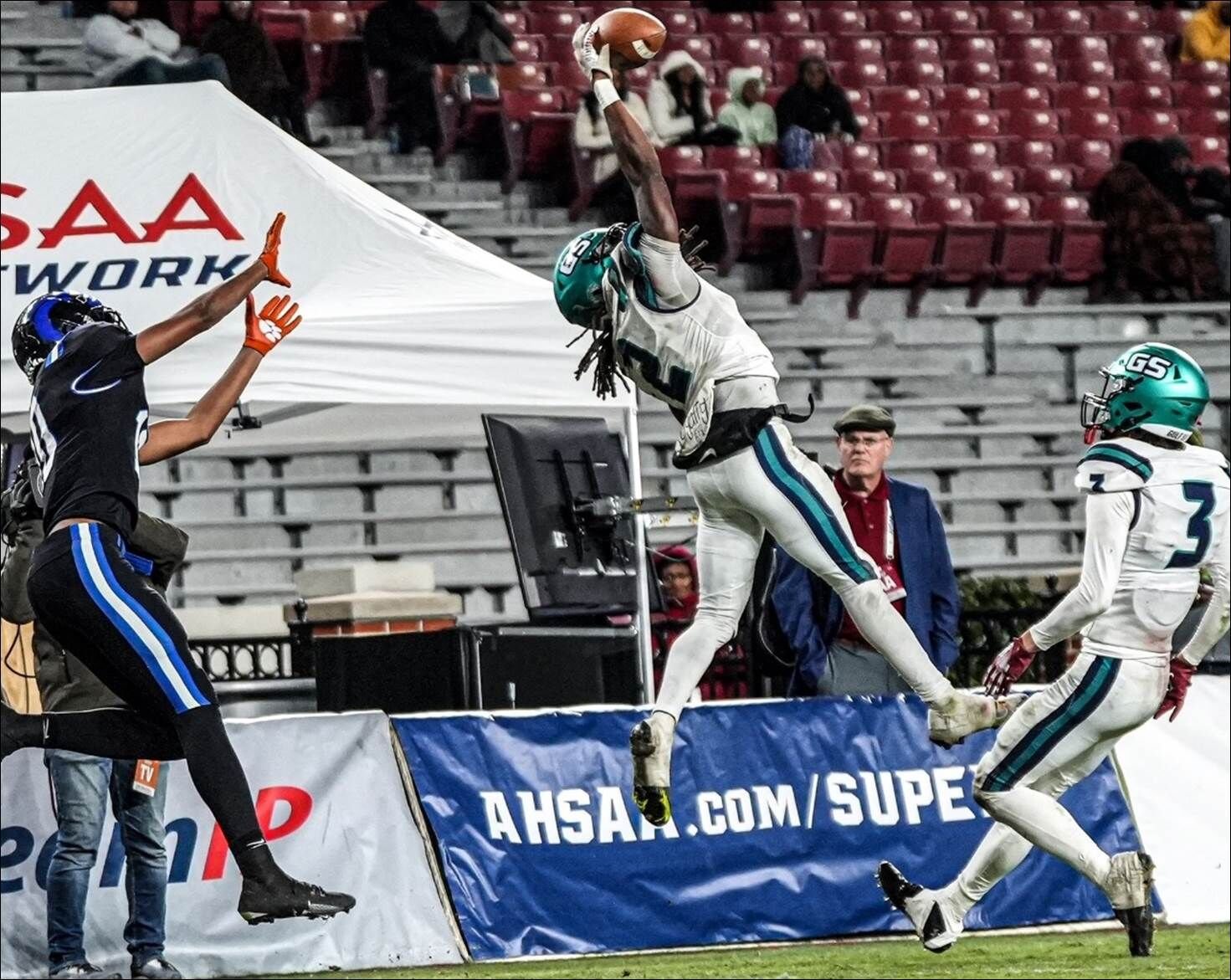 Gulf Shores Dolphins Capture First Football State Title In School ...