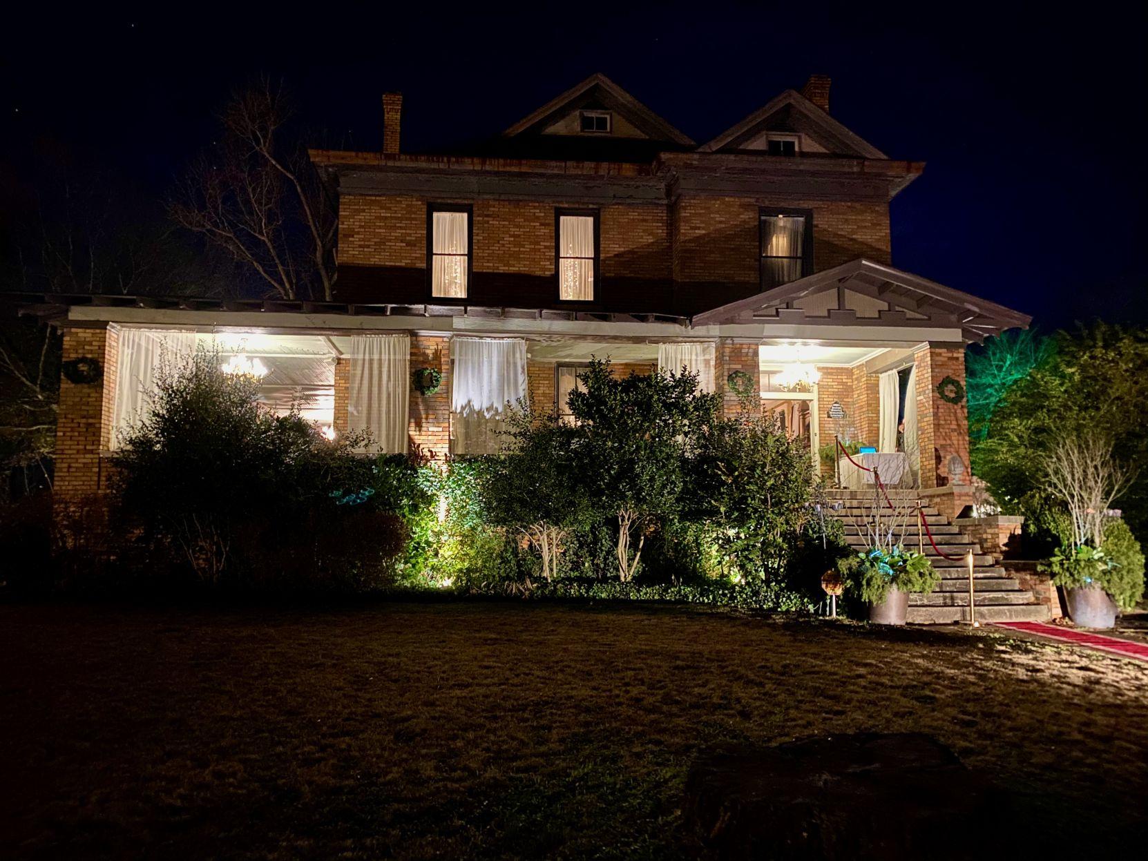 The 5th Annual Moody Mansion Christmas Gala Was A Night Filled With