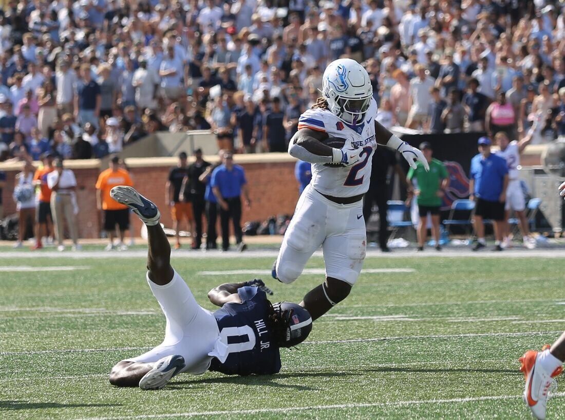 Boise State RB Ashton Jeanty Sets School Mark With 267 Rushing Yards ...