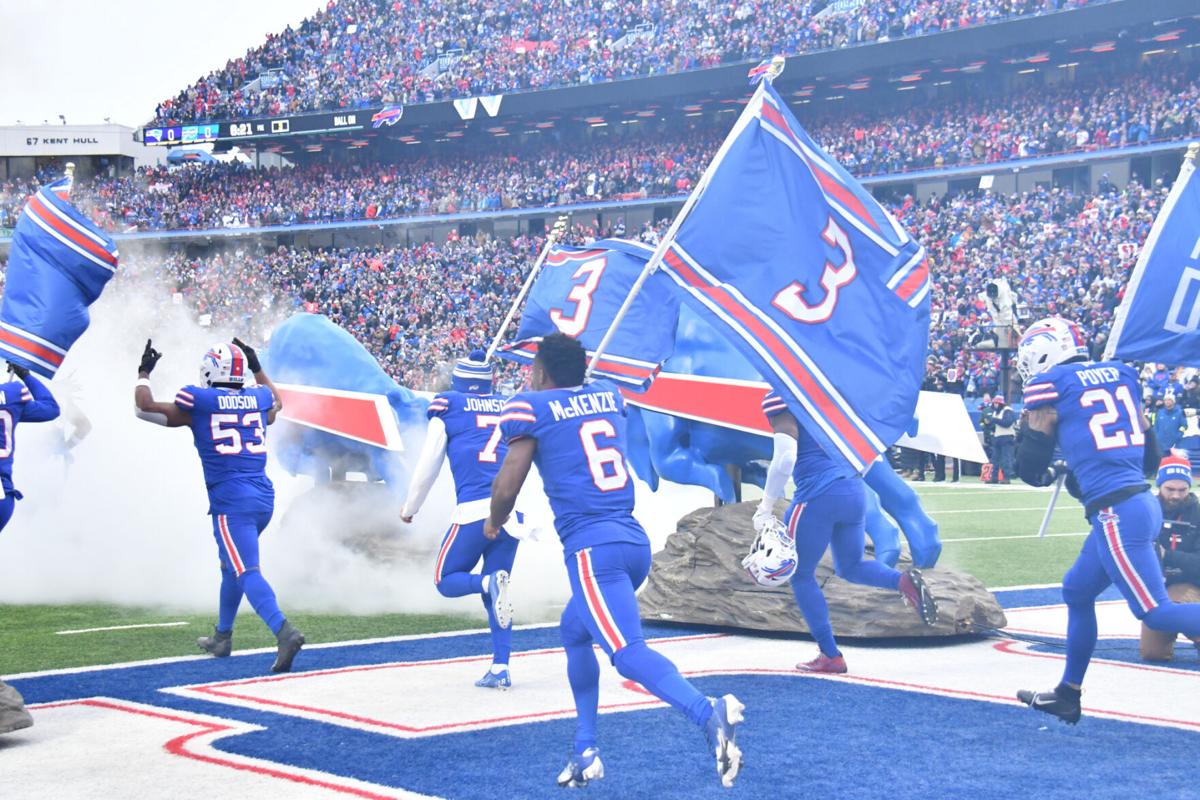 Bills honor Damar Hamlin, medical staff during win over Patriots