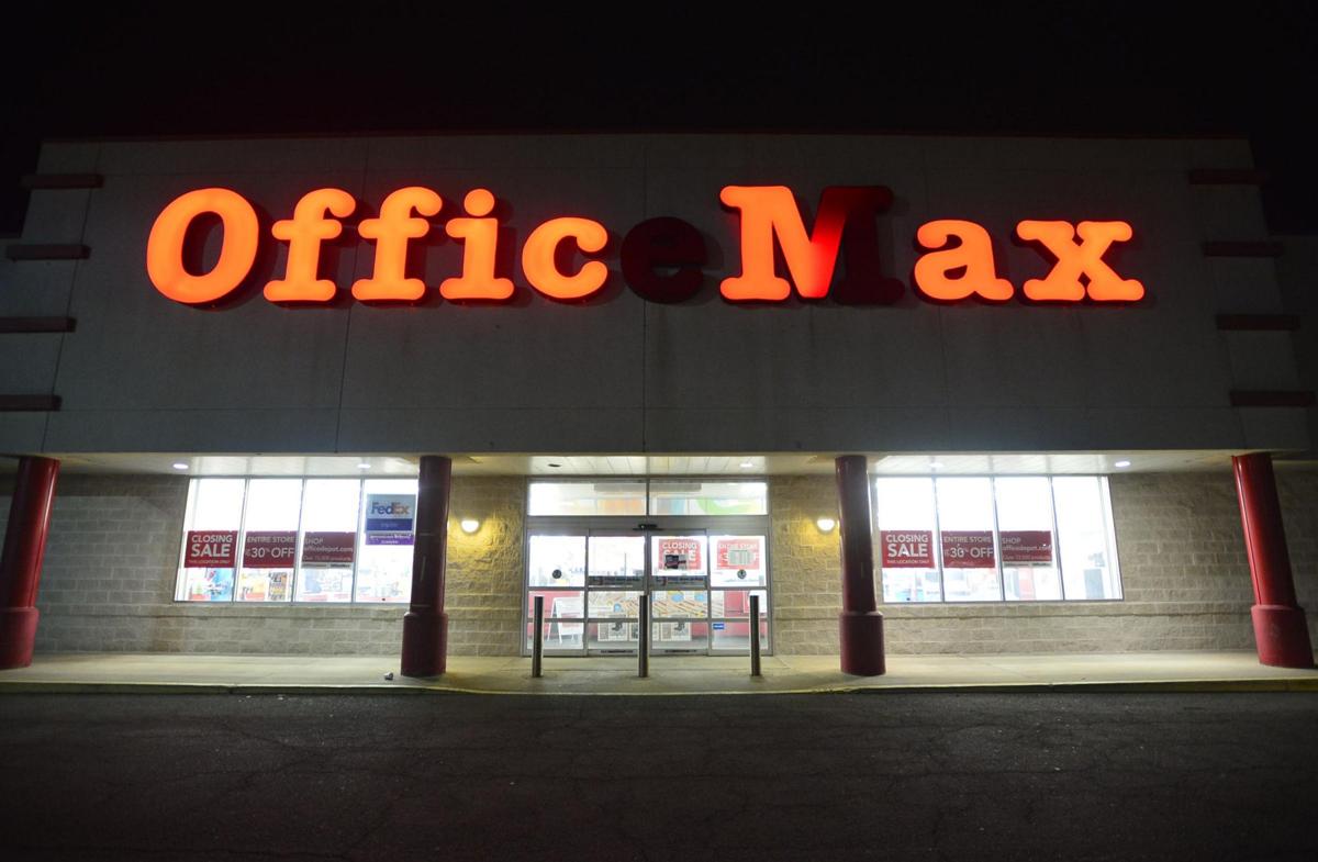 Officemax Closing Batavia Store News Thedailynewsonline Com
