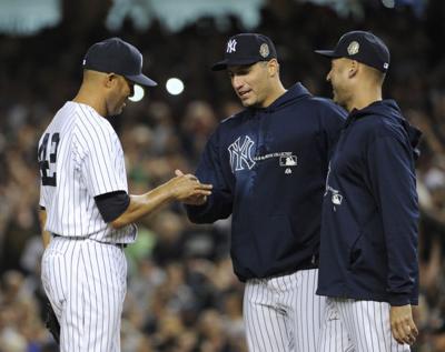 Derek Jeter delivers, Andy Pettitte pitches Yankees past Rays, 5-0 – New  York Daily News