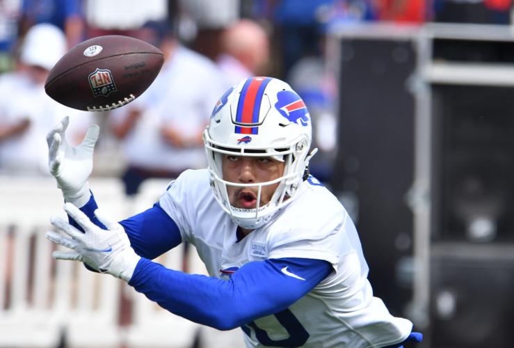 Bills wide receiver Isaiah McKenzie shines at start of camp