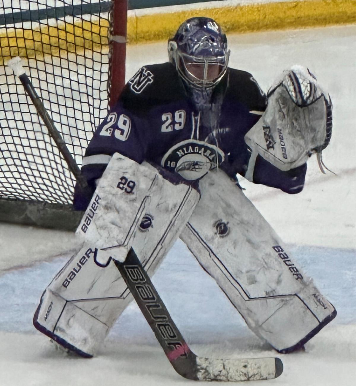 CLUB HOCKEY Alexander alumna Schum excelling as Niagara University