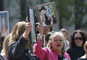 Kids online safety push faces First Amendment hurdles