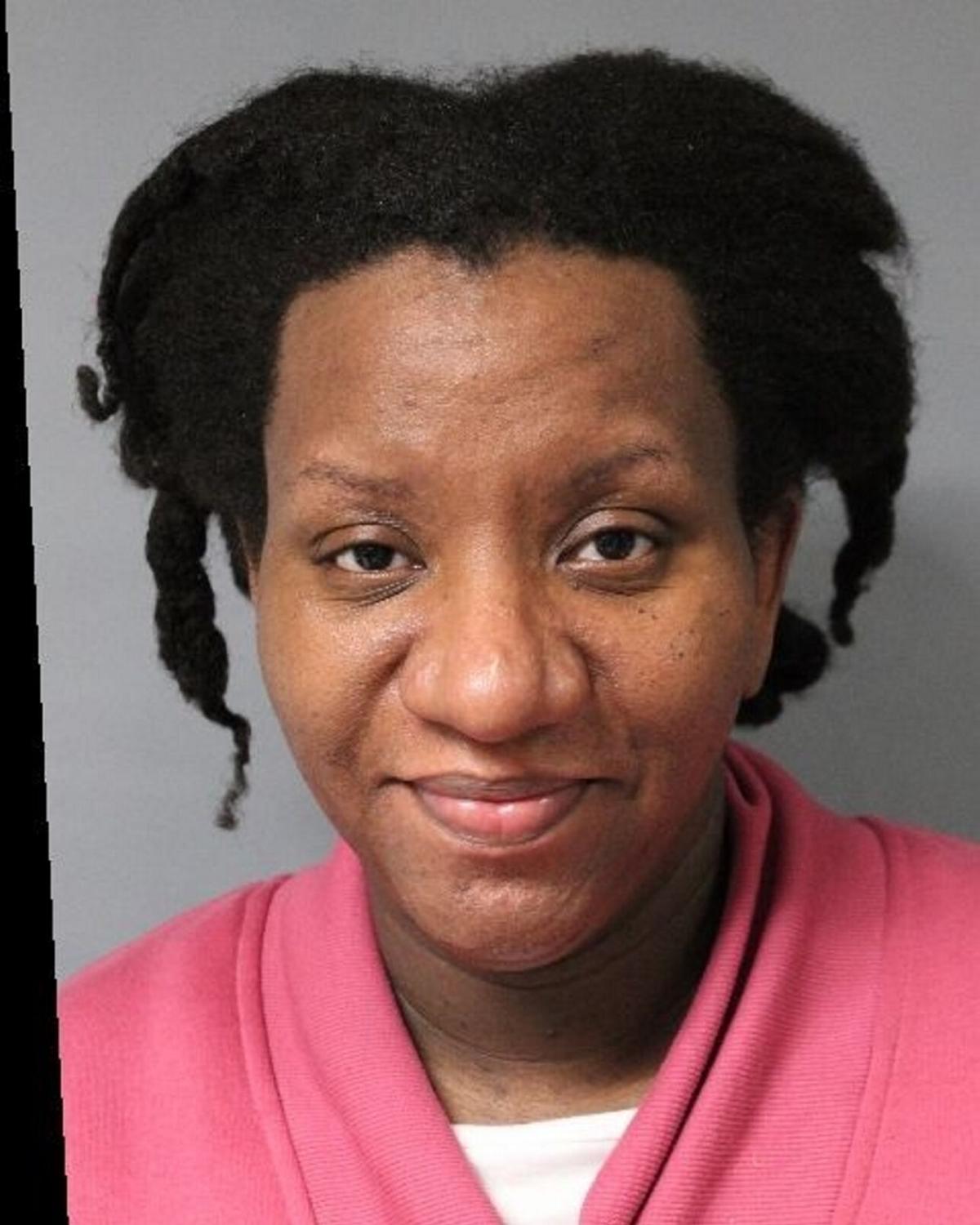 Two drivers had 37 license suspensions | Police ...