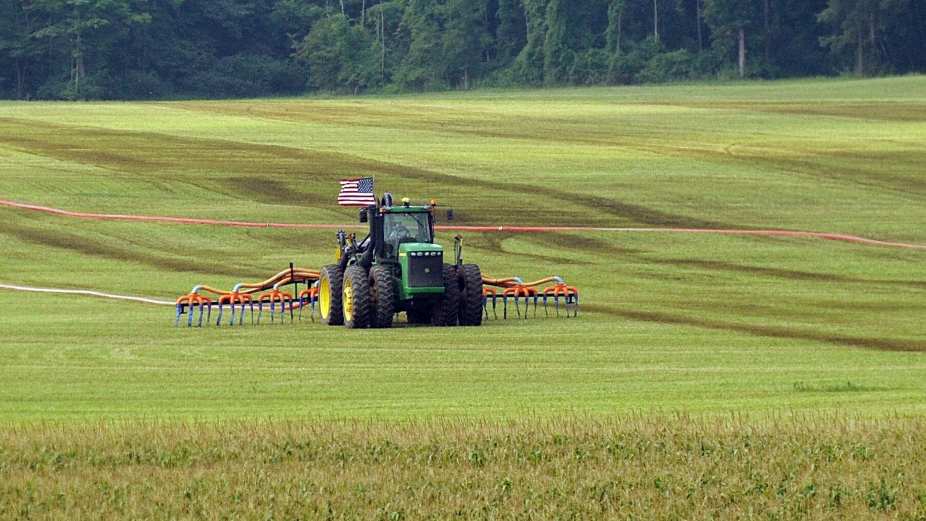 Farm Labor Wage Board votes to delay reducing OT threshold for farmworkers - Vimarsana News