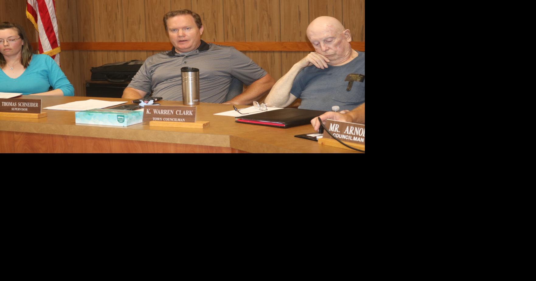 Pembroke to look into cost of independent probe of Scribner Road area after family’s house began