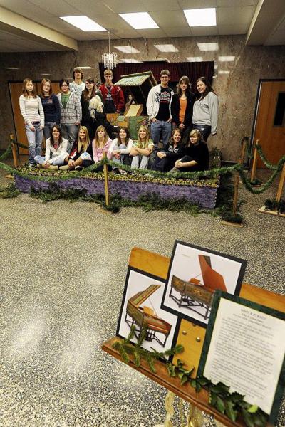 Students play busy tune to make gingerbread piano | News ...