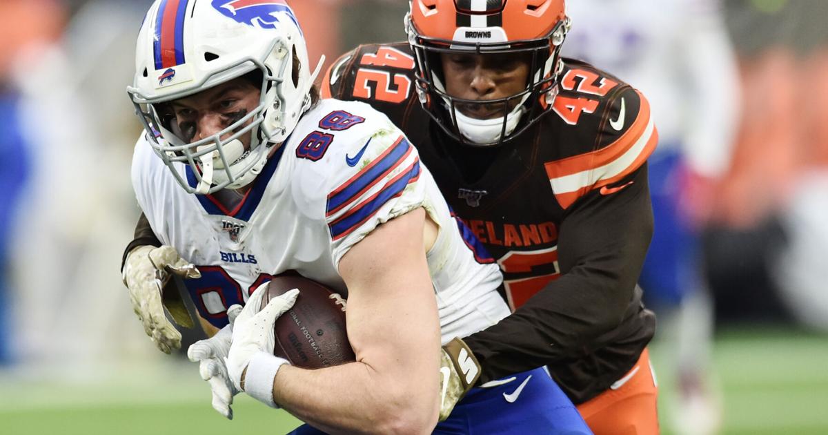 TE Knox expected to return, RB Moss, DE Addison listed as questionable ...