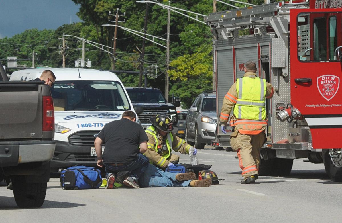 Minor injuries after accident in Batavia Top Story