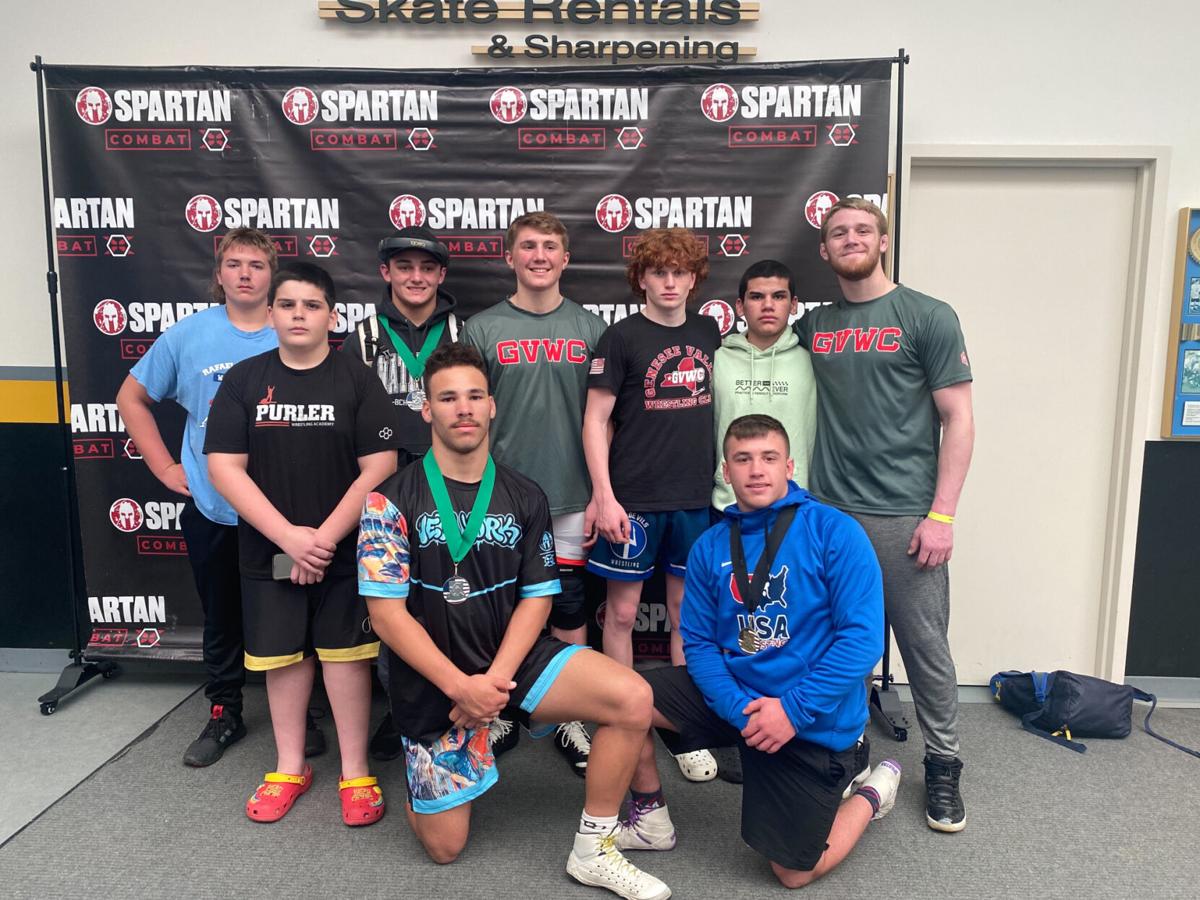 Stewart, Murrell, Starowitz, Fitzgerald qualify for USA Wrestling