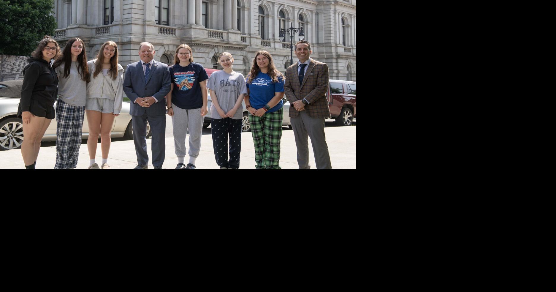 Oakfield-Alabama students discuss mental health, substance abuse with ...