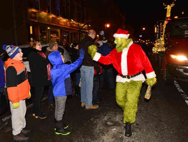 Christmas In The City Batavia Ny 2022 Saturday's Christmas In The City Offering Mix Of Activities | Top Story |  Thedailynewsonline.com