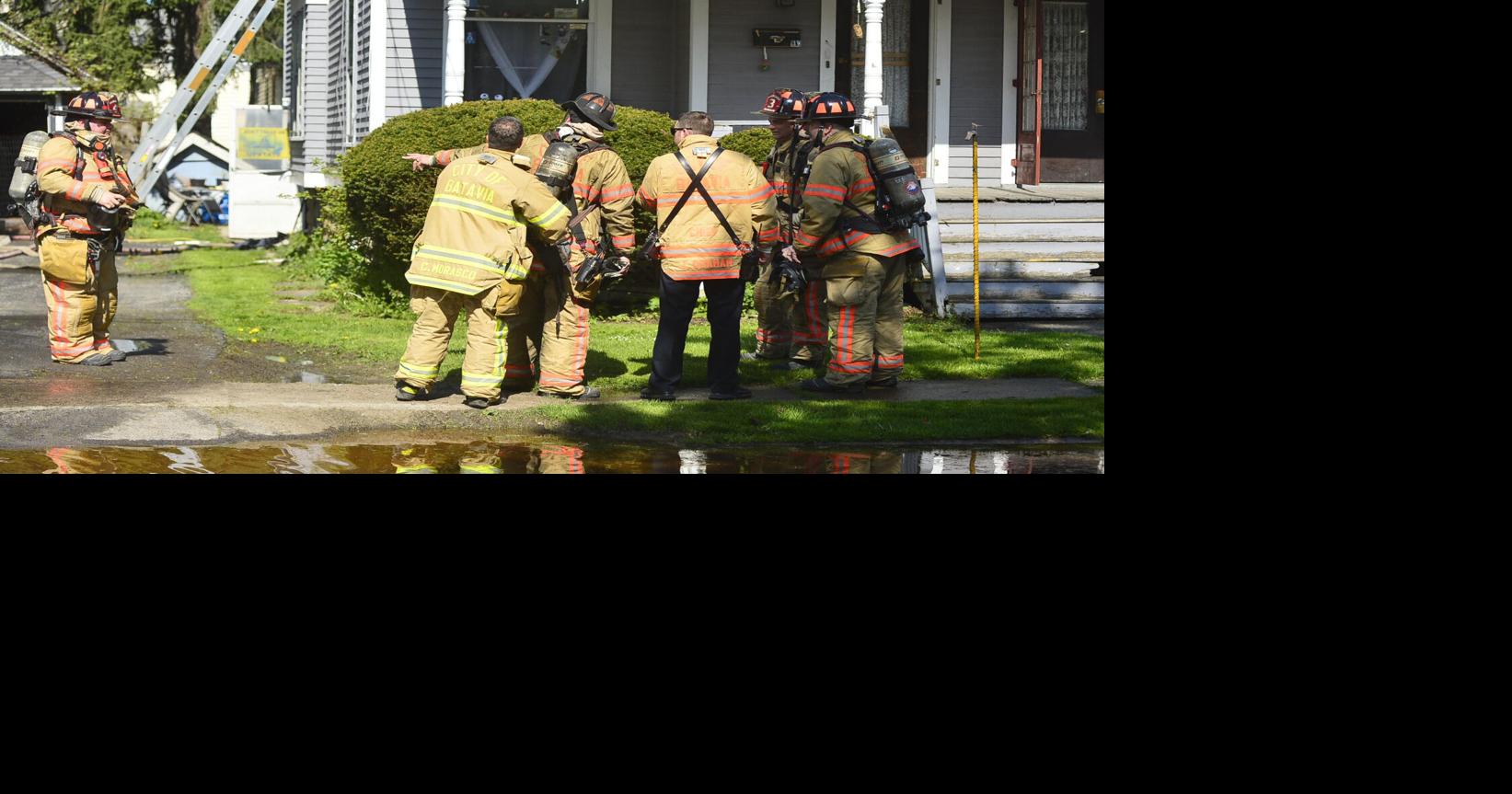 WATCH: No one hurt in fire on Manhattan Ave. | Top Story ...