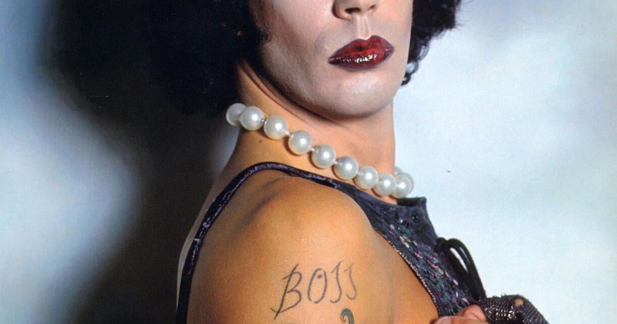 توفي تيم كاري، النجم المتعدد المواهب الذي تحول إلى أيقونة ثقافة البوب من خلال فيلم “Rocky Horror Picture Show”، عن عمر يناهز 80 عاماً.