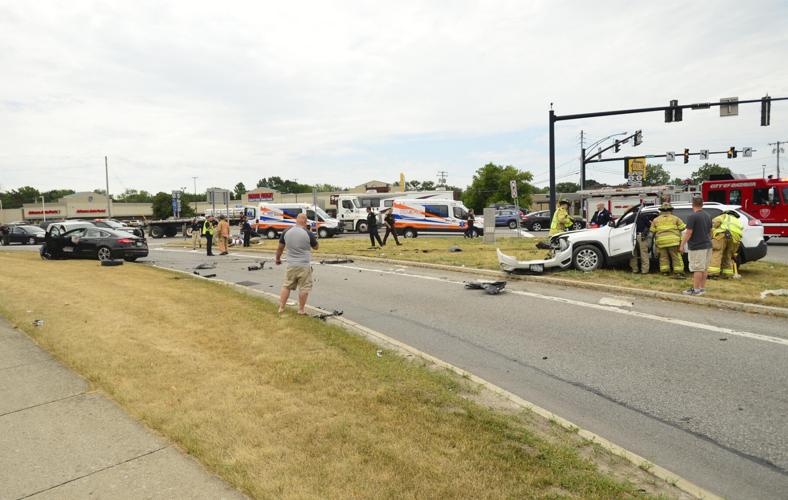 UPDATE Witnesses acted quickly after Wednesday crash in Batavia Top