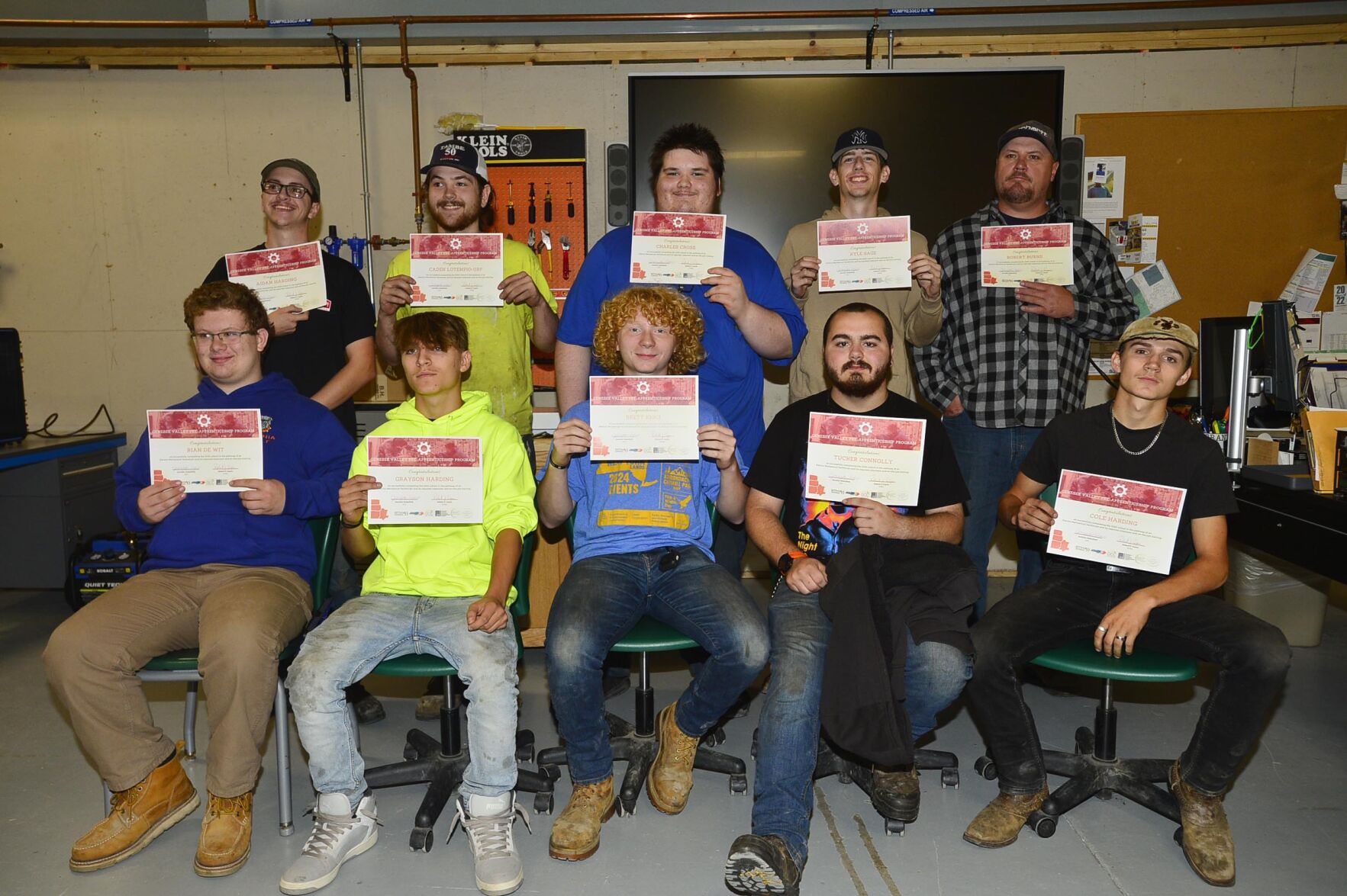 Pre-Apprenticship Boot Camp graduates 10 students | News ...