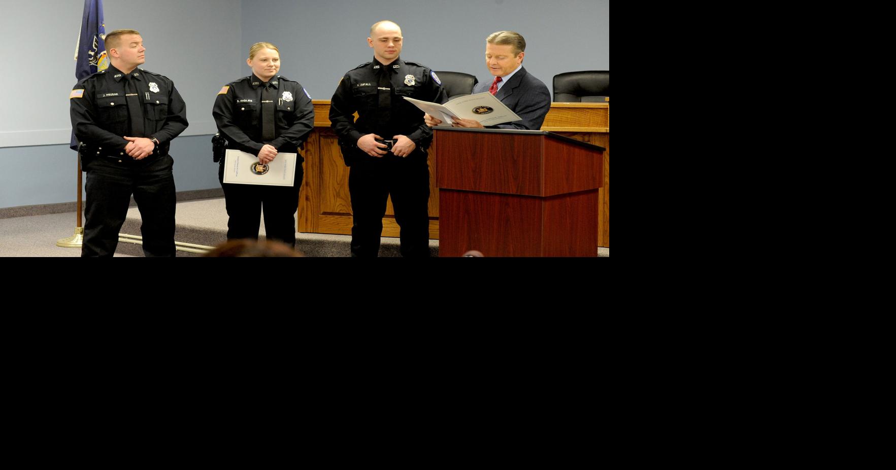 Attica police officers receive valor awards | News | thedailynewsonline.com