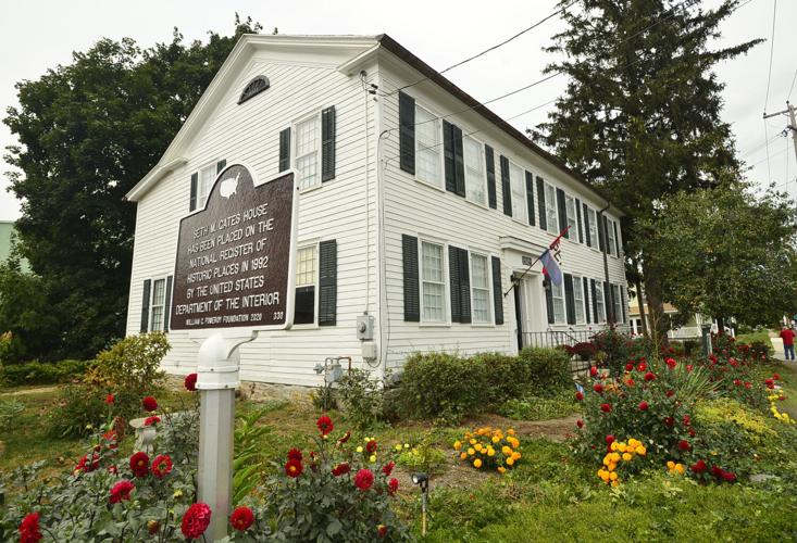 WATCH Historical impact Gates House marking 200 years in Warsaw Top