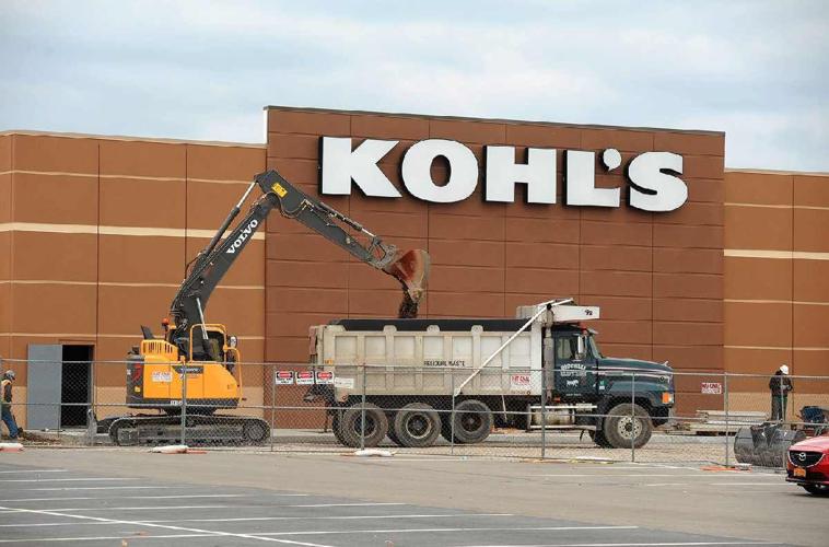 Kohl's opens store in Batavia, News