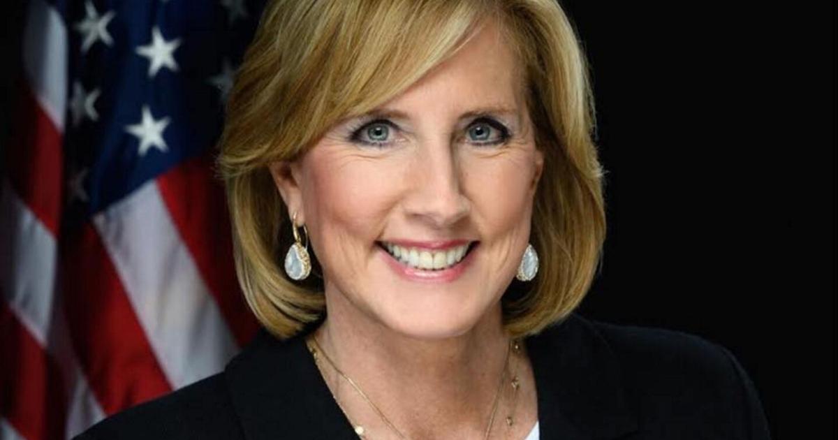 Tenney menerima aplikasi nominasi Akademi Layanan Militer AS