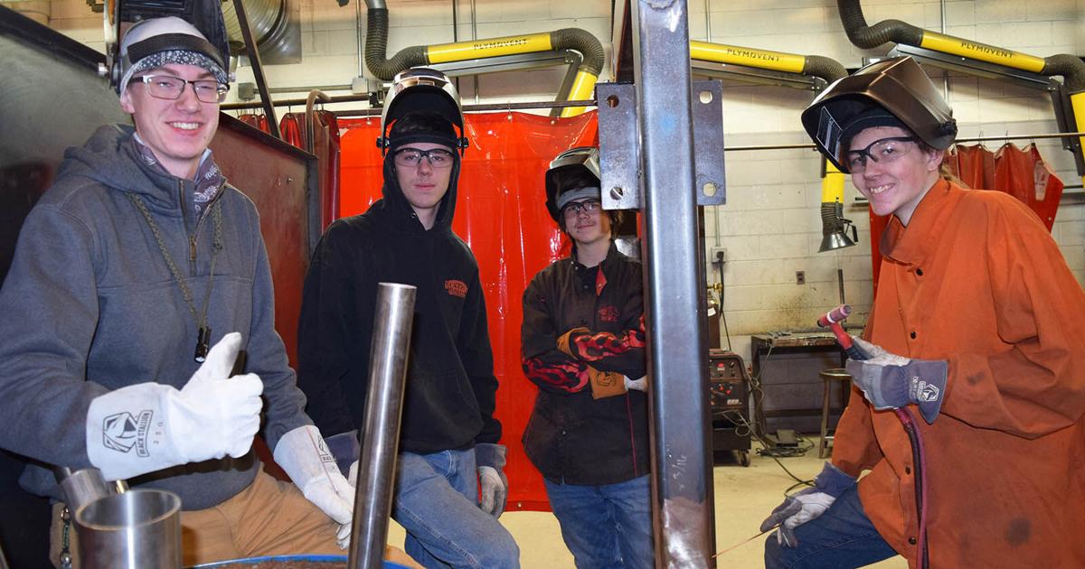 Grad pays visit to OCTEC welding program | Special Sections ...