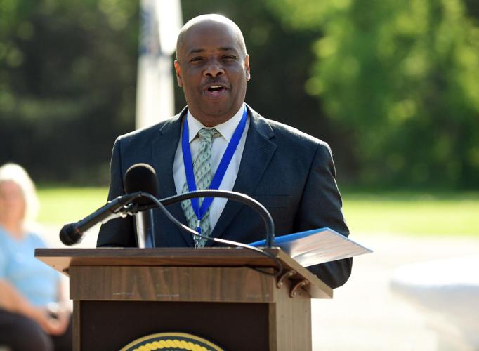 (WATCH) A solemn holiday Memorial Day ceremonies remember sacrifices